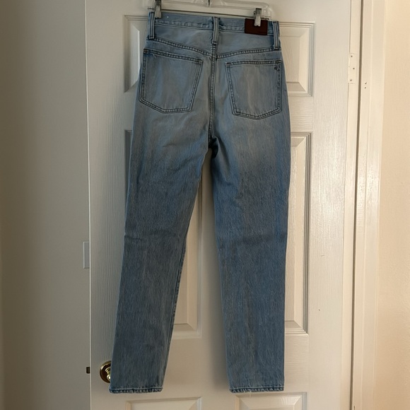 Madewell classic straight jean - Picture 2 of 2